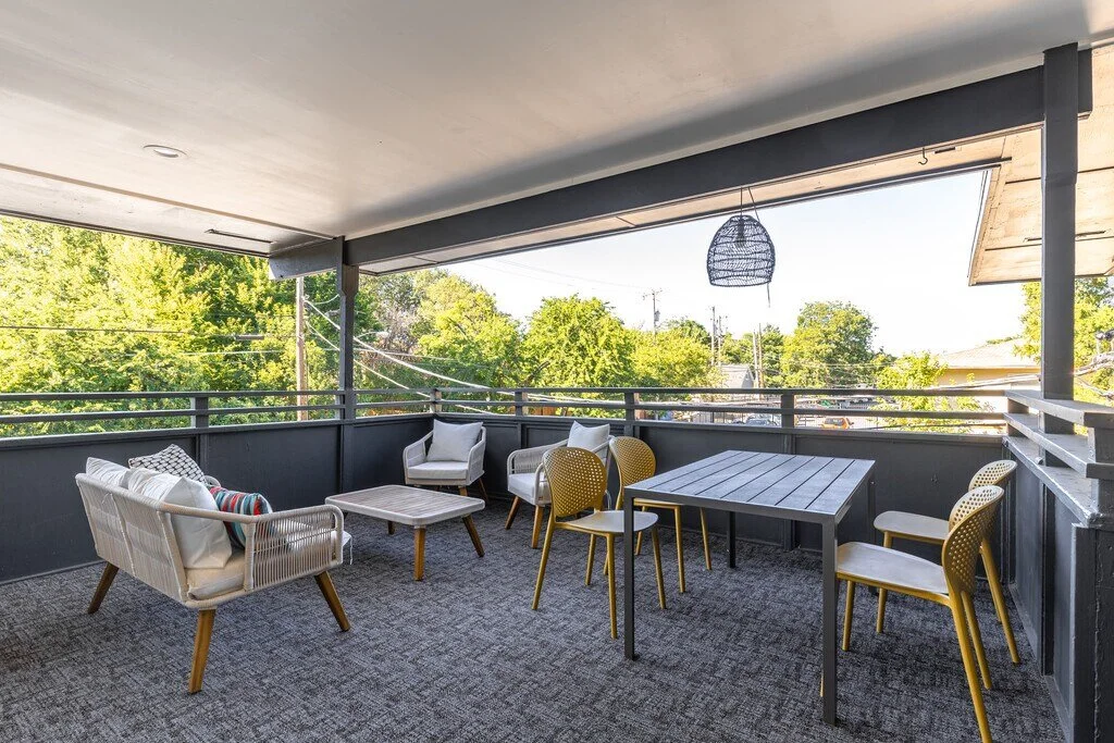Nuvo Newport Balcony