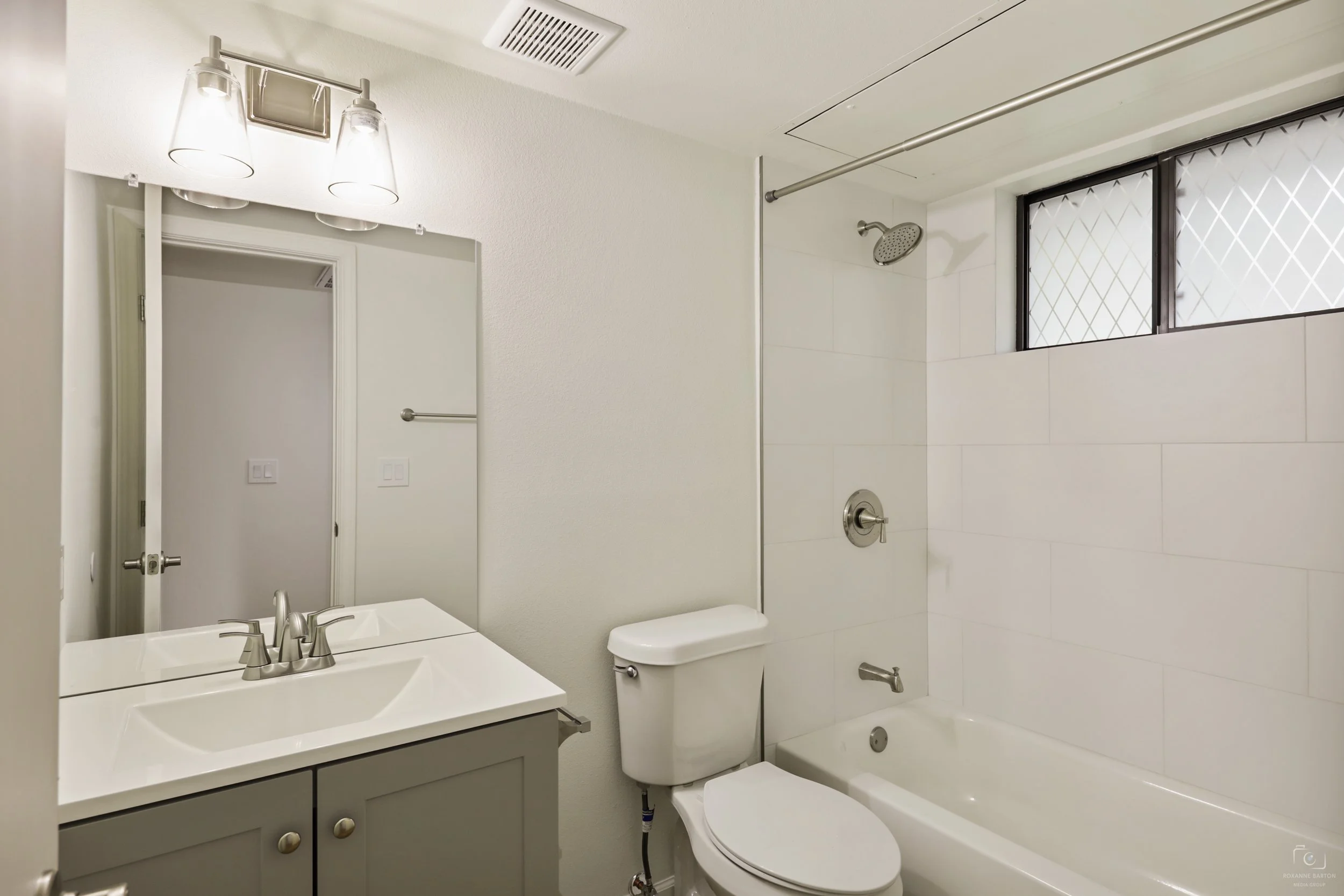 Nuvo Sunset Bathroom