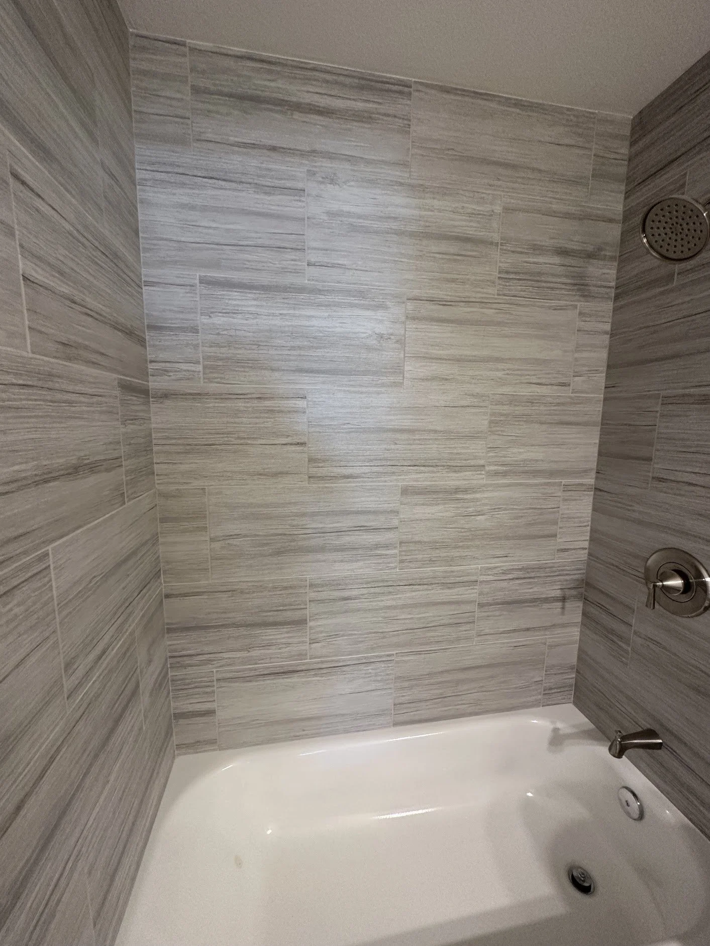 Nuvo Monterrey Bathroom