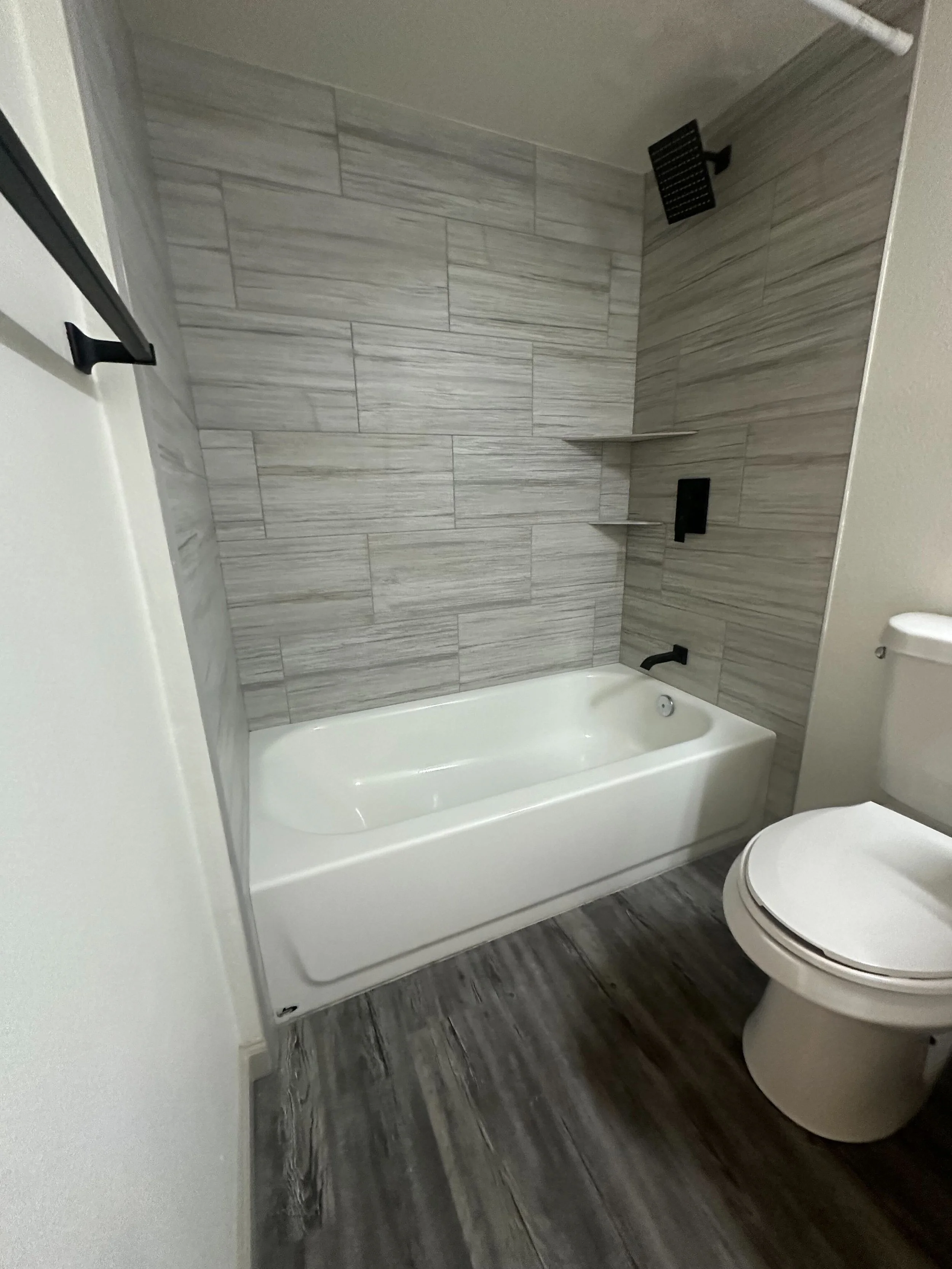 Nuvo Andorra Bathroom