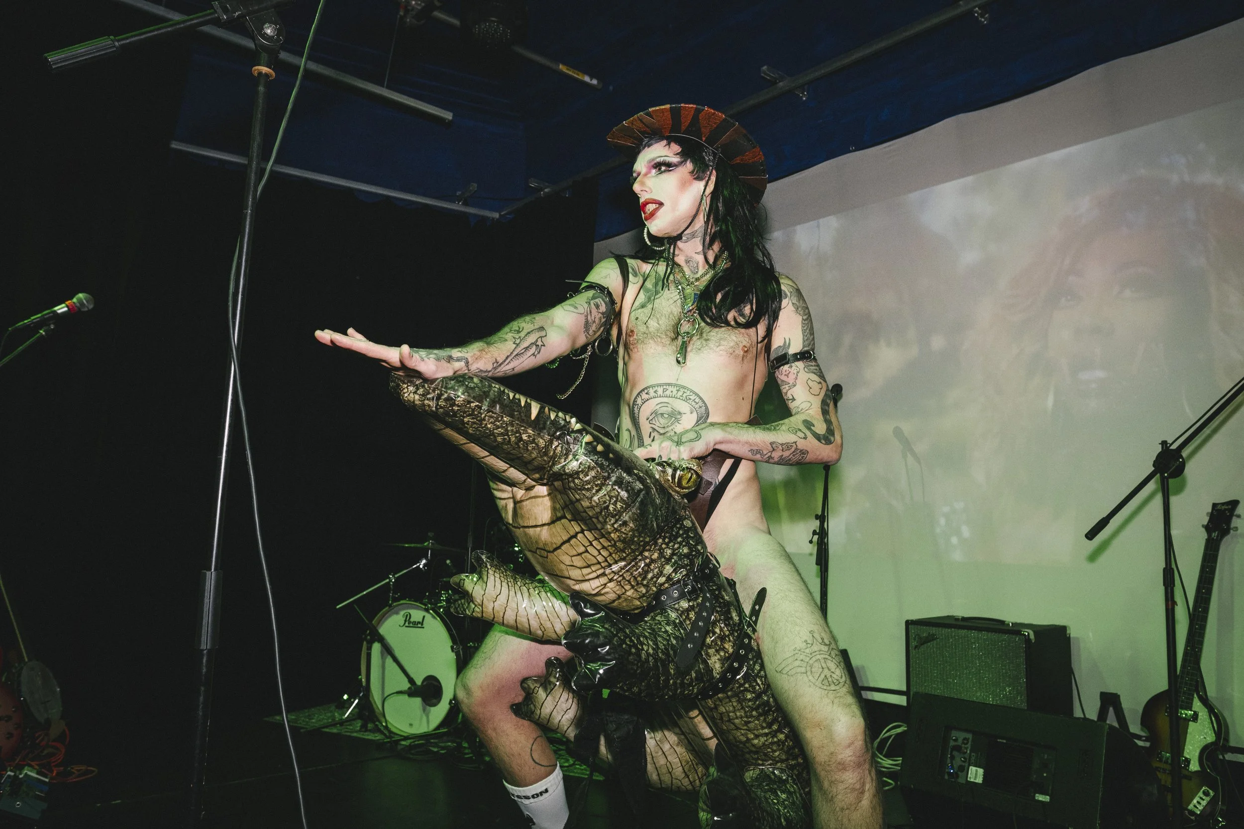 25.11.27_QUEER CXNTRY HASTINGS_ALICE DENNY_100.jpg