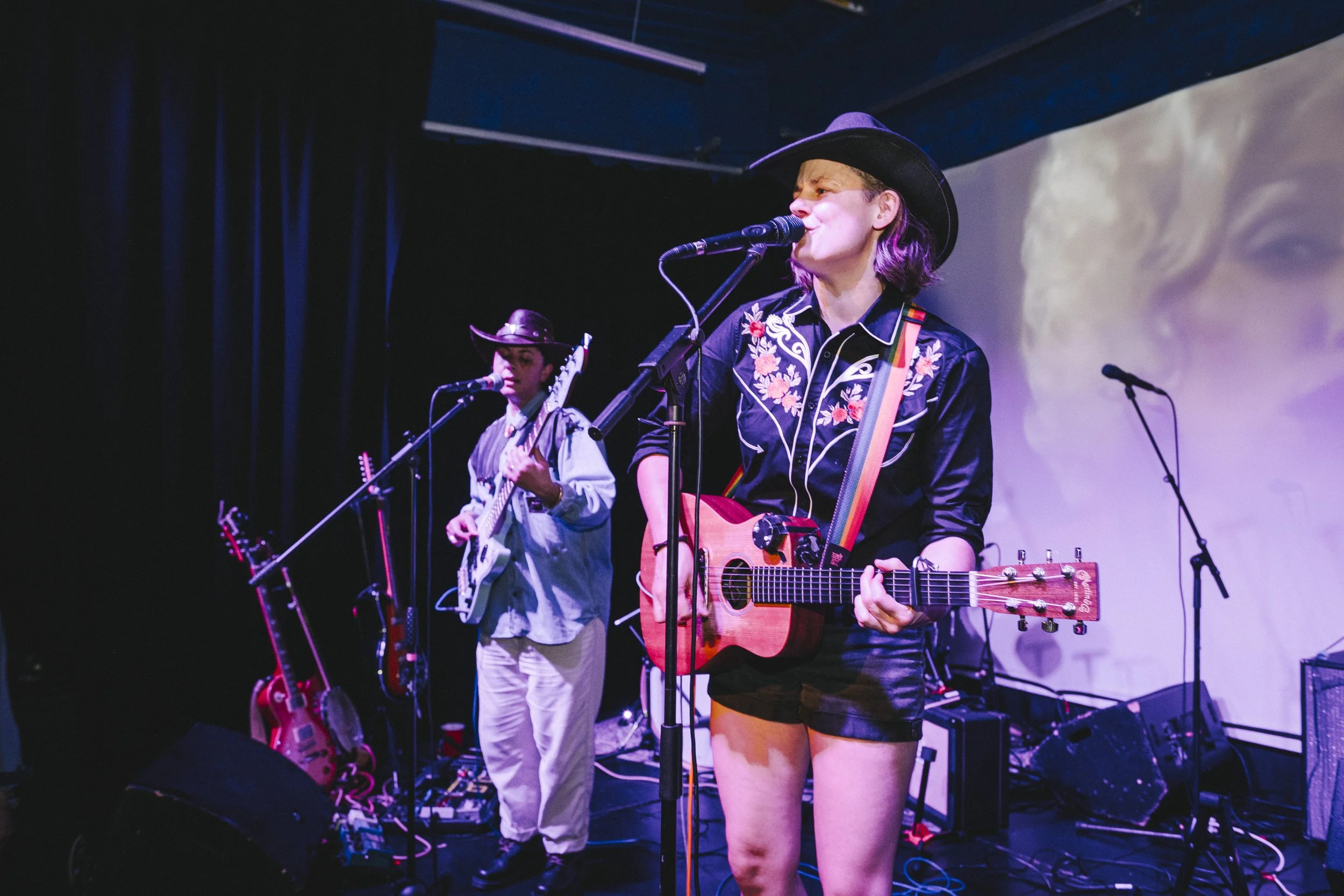 25.11.27_QUEER CXNTRY HASTINGS_ALICE DENNY_175.jpg