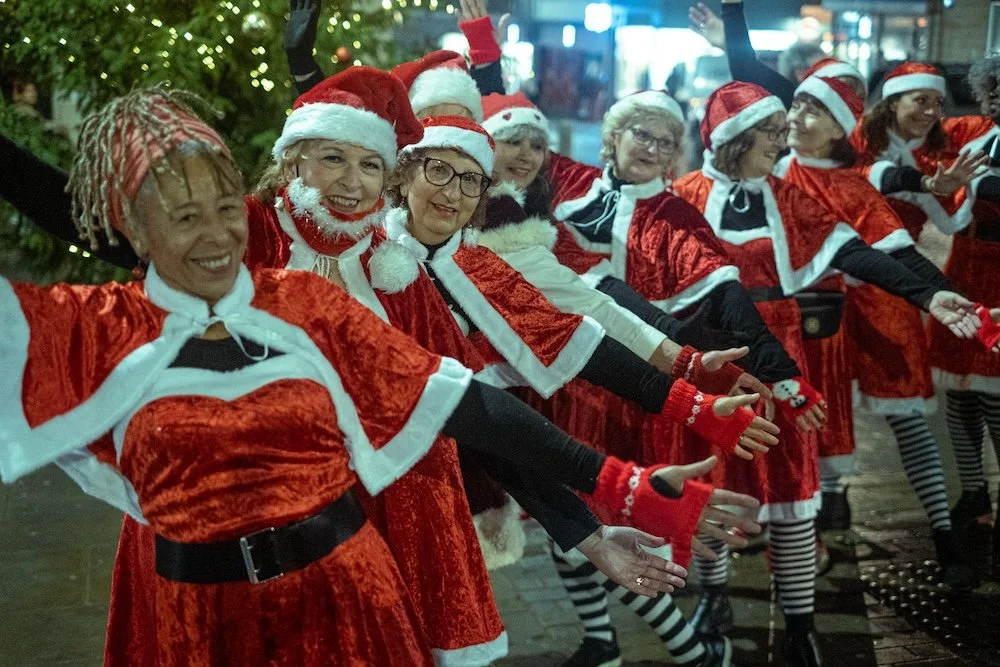St Leonards Dance Troupe_Santa Dance_Photo credit Alice Denny-7.jpg