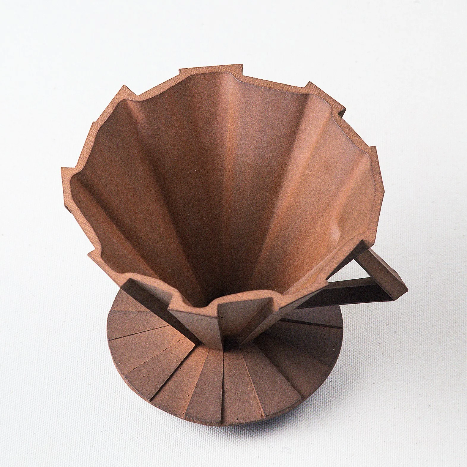 Handmade faceted ceramic v60 pour over unglazed red stoneware, by Lea & Nicolas