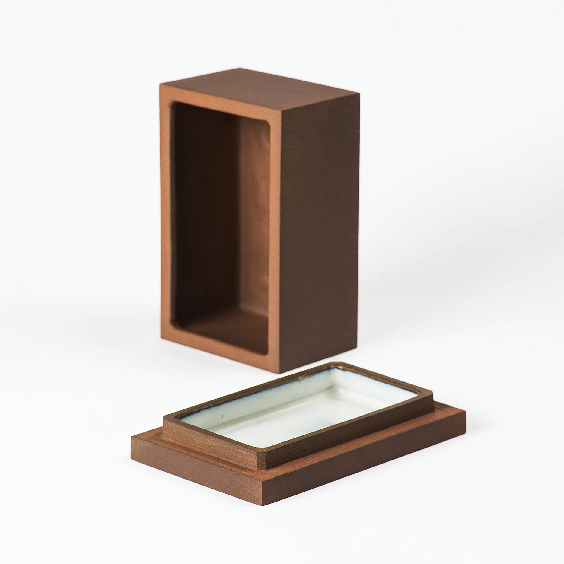 Brutalist handmade ceramic 1 lb butter dish unglazed red stoneware exterior and off-white glazed interior, by Lea & Nicolas