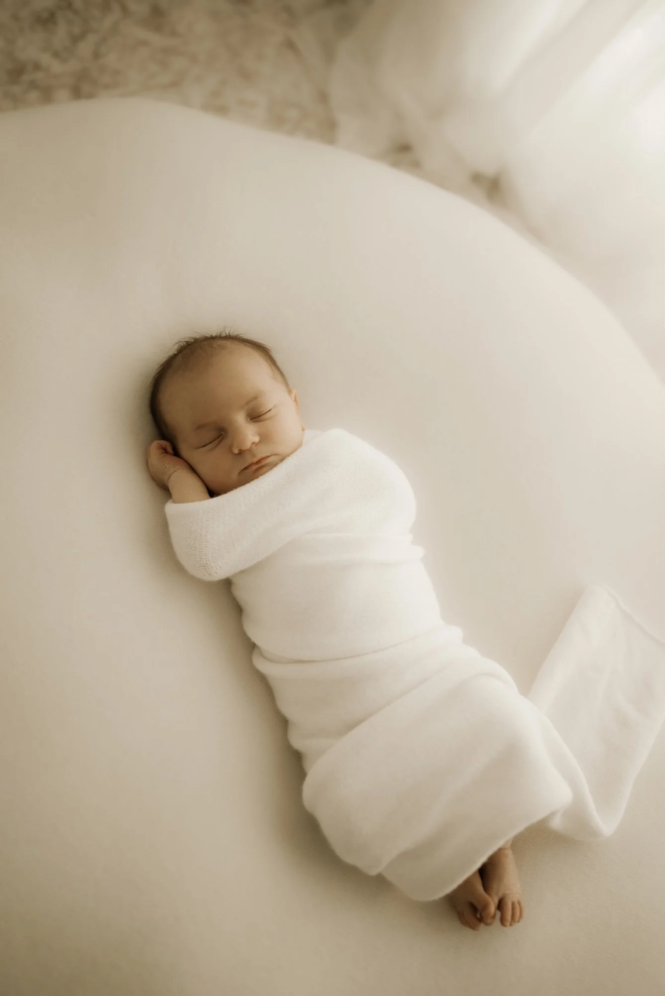 easy.effortless.newborn.jpg