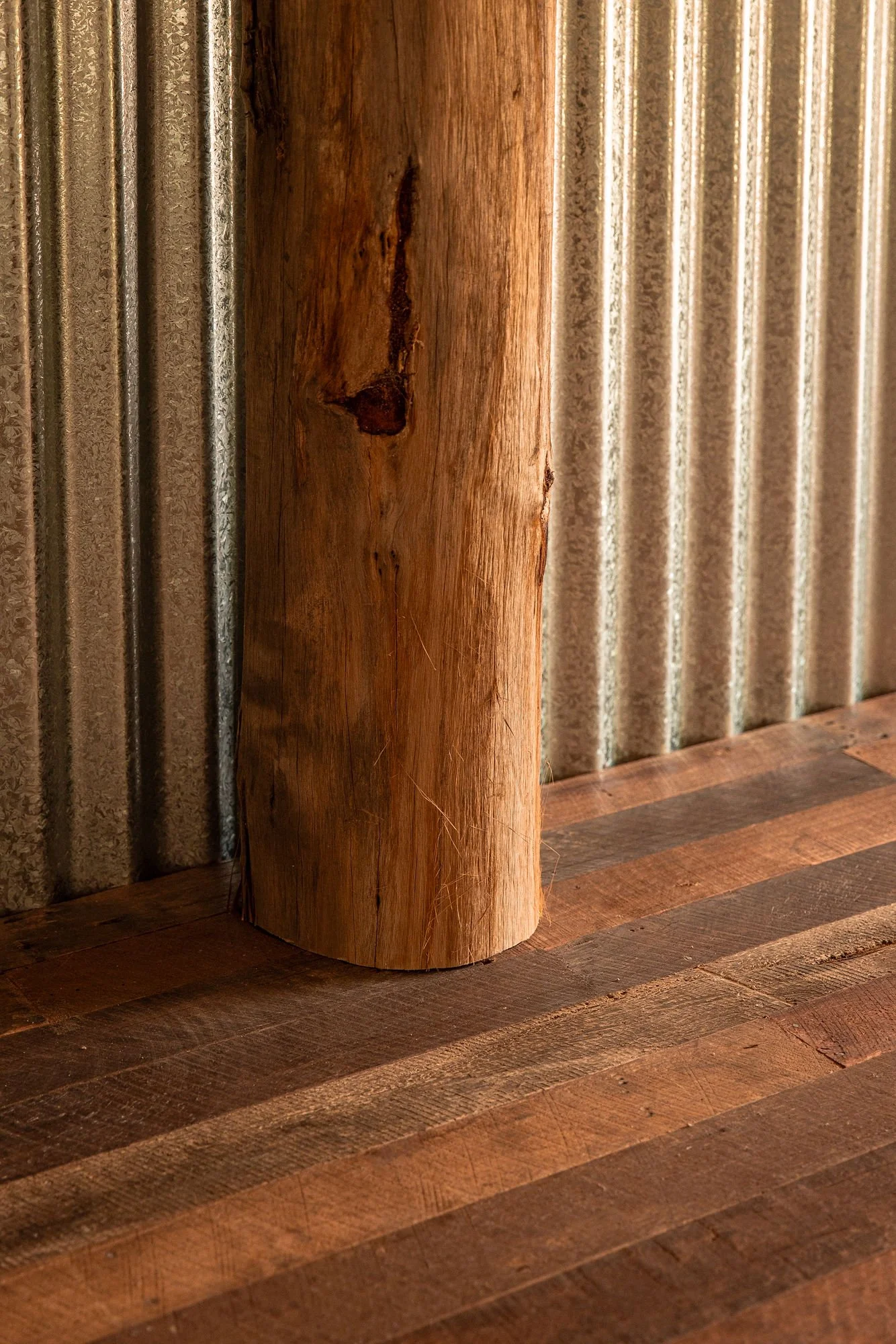 LaurieBarringtonTops-SneakPeek-Hut(LowRes)-12.jpg