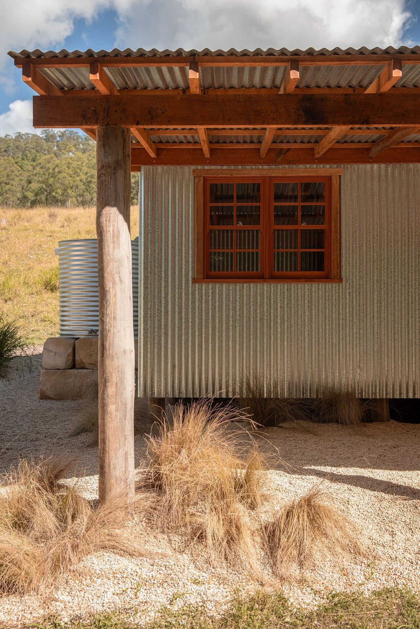 LaurieBarringtonTops-SneakPeek-Hut(LowRes)-14.jpg