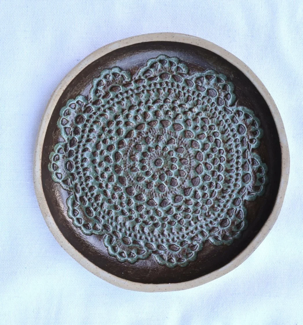 Small Plate - doily impression 15cm