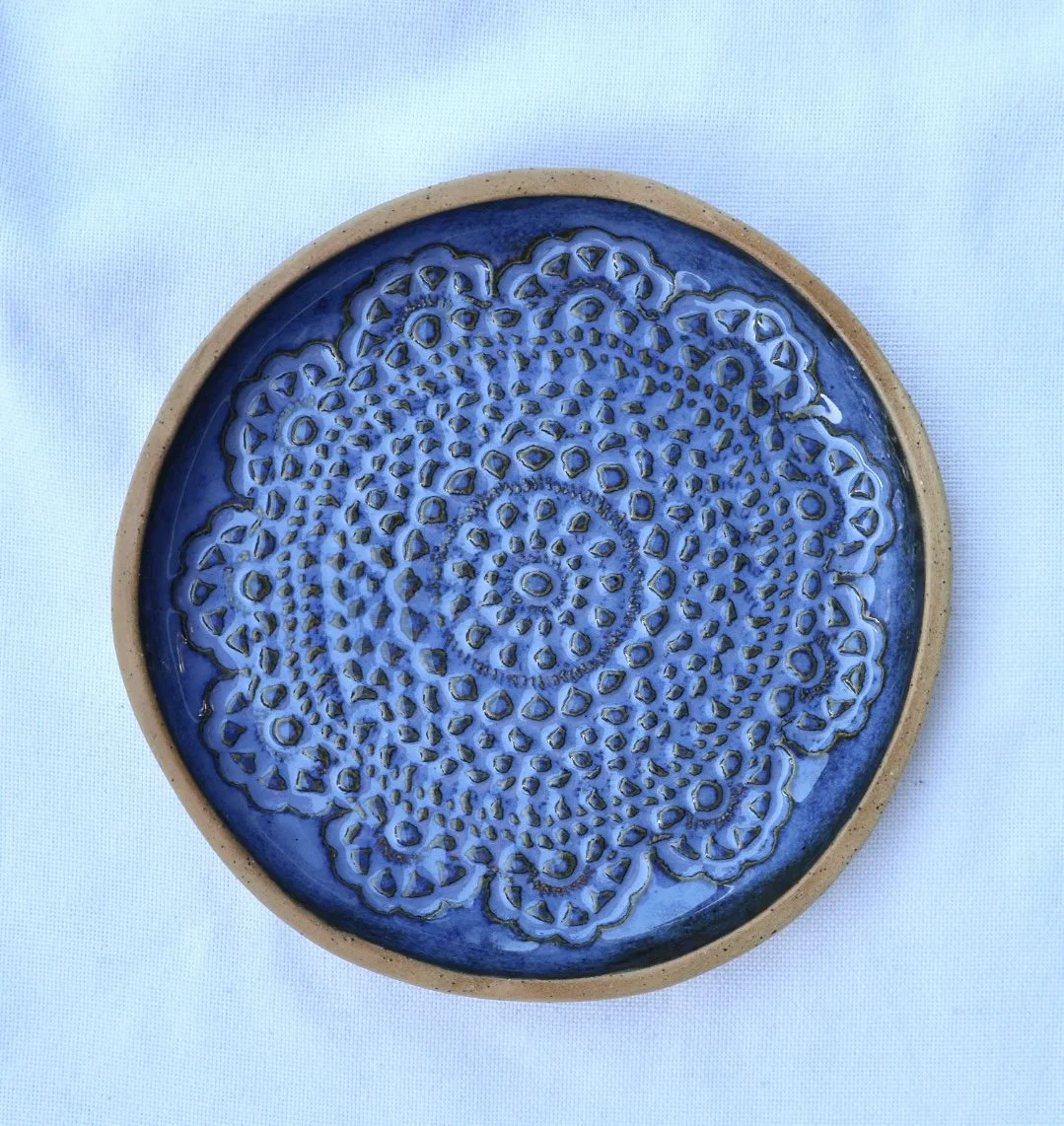 Small Plate - doily impression 15cm