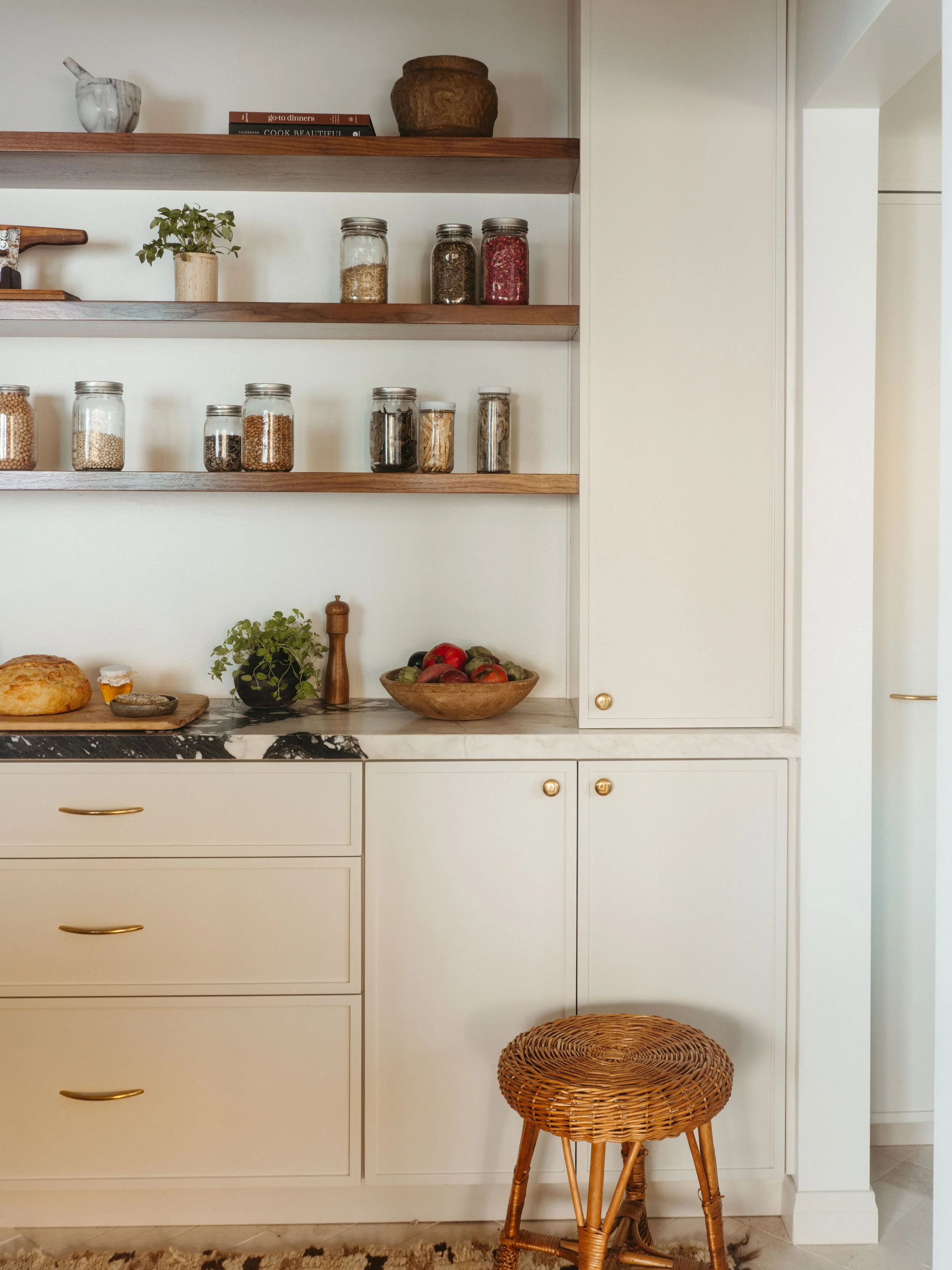 Sacred Spaces - Nicole's Kitchen-08.jpg