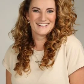 Eva van Zeeland.jpg