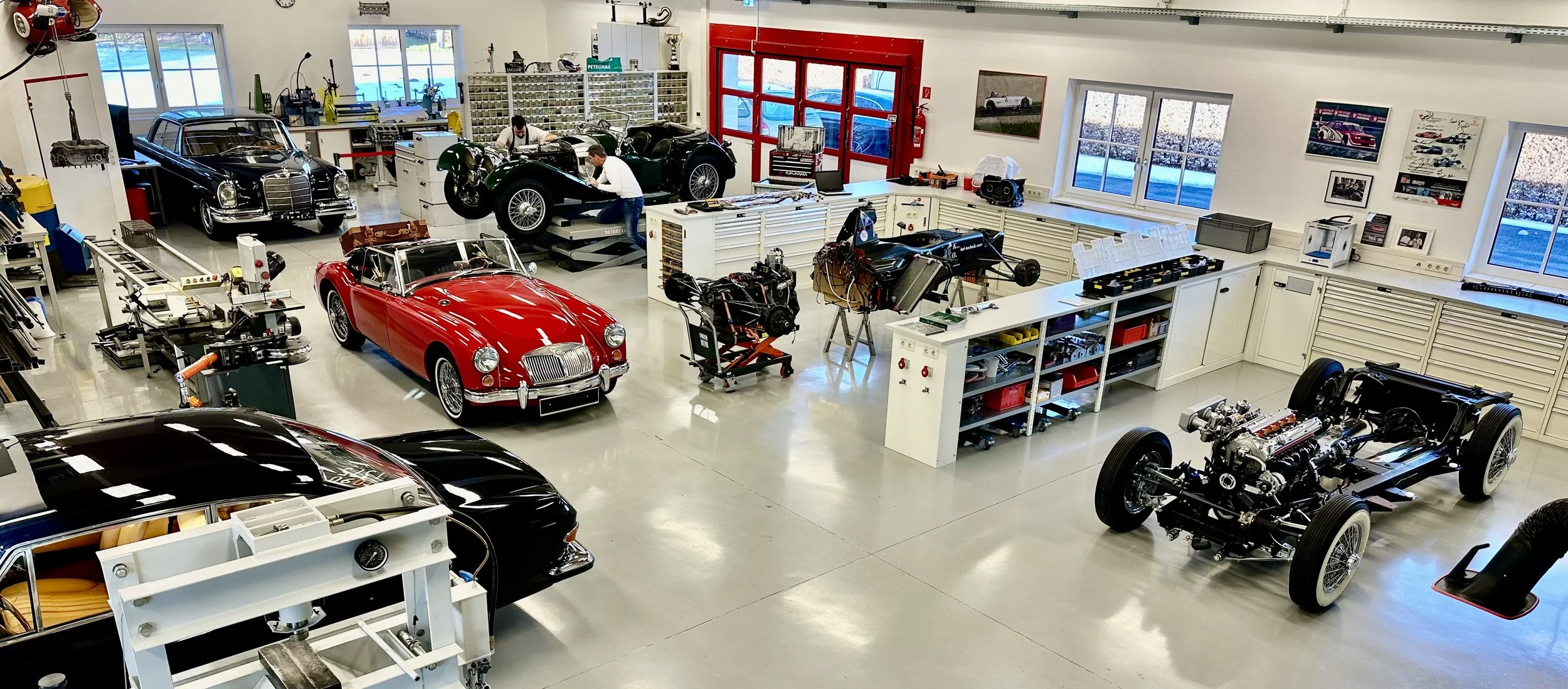 koppe gmbh werkstatt bad schwanberg, oldtimer instandsetzung steiermark, classic car workshop austria, motorenbau und karosserie instandsetzung, zertifizierte fachkräfte, präzision und qualität, engineering excellence, oldtimer technik