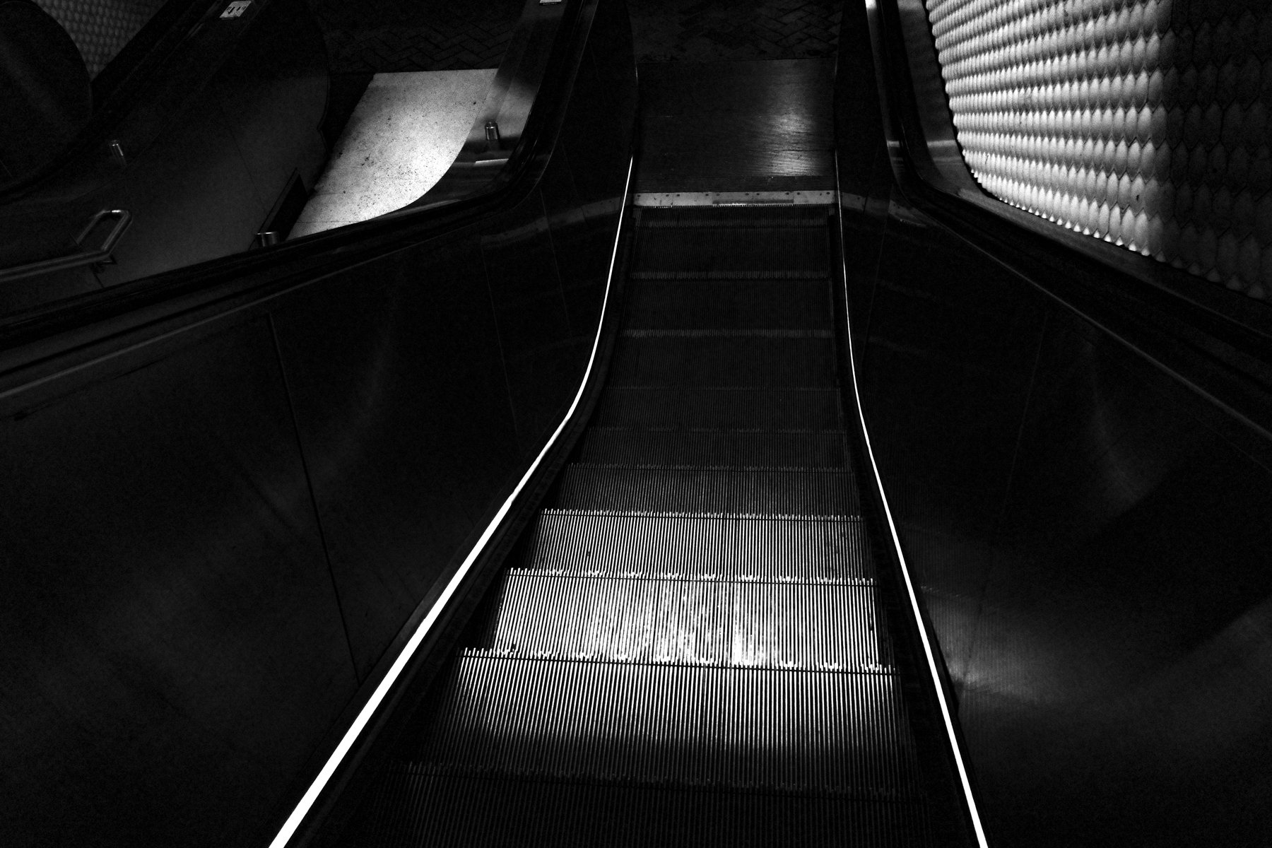 Derek in the RAW 3.14-2.jpg