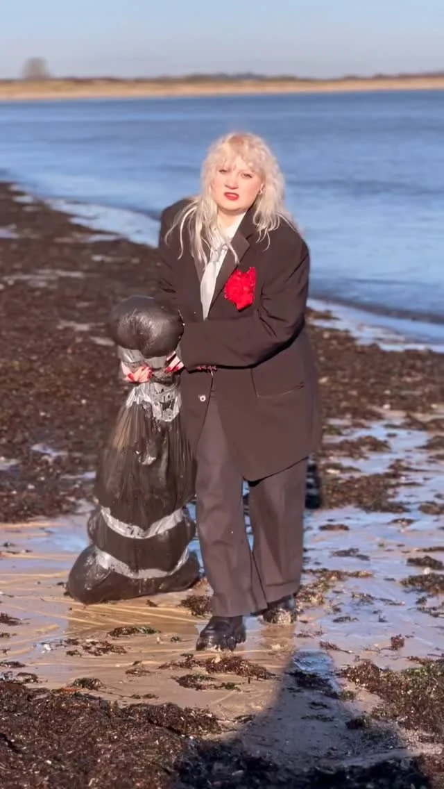 6 months in and only 3 weeks till the final song of EP 1 is out πππ if we start teasing it will u be bored of it by July 11??? π₯²π₯²here is crab while u think
How has it only been 6 months ?????
#queerartists #newmusic