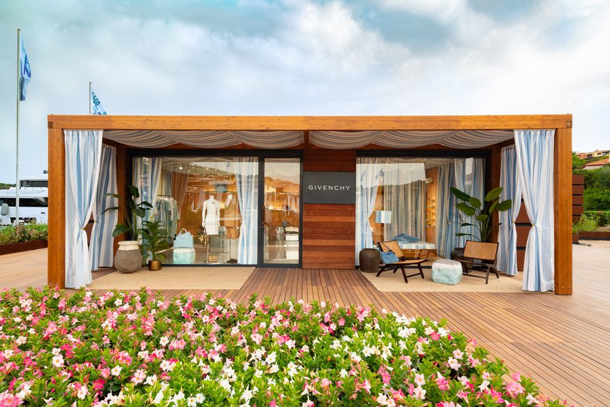 GIVENCHY PORTO CERVO POP-UP