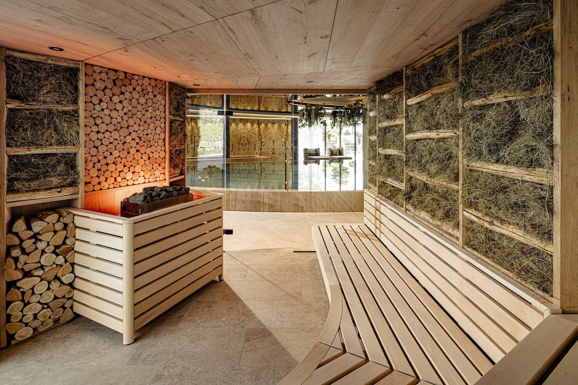 Indoor Pool Area_Wellness_SEELEITEN Lake Spa Hotel ©Klaus Peterlin (14).jpg