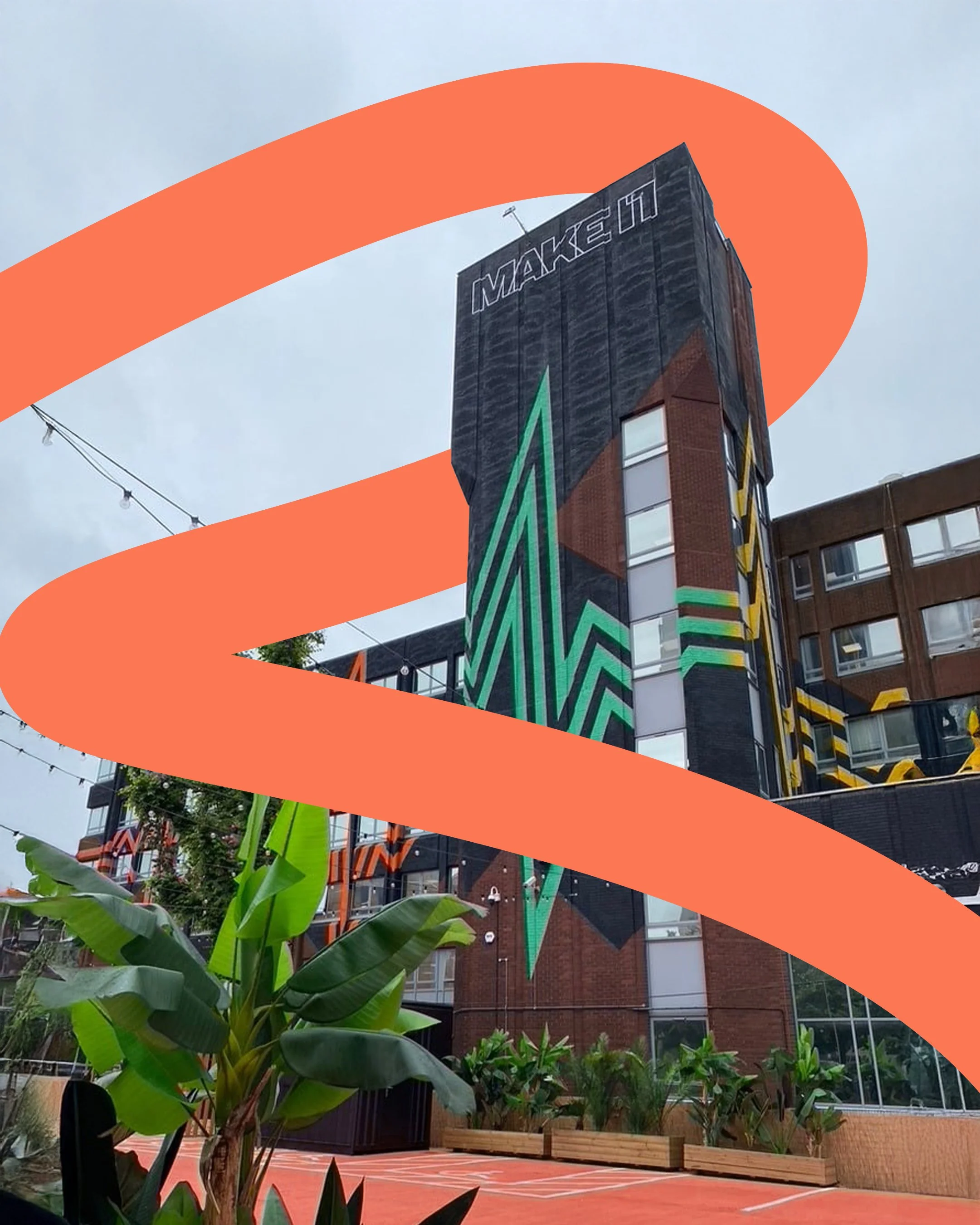 Tall building with a thick stroke wrapping around it