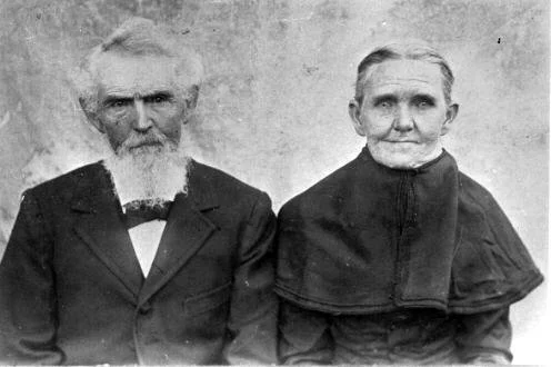 Akers Jesse and wife.jpg