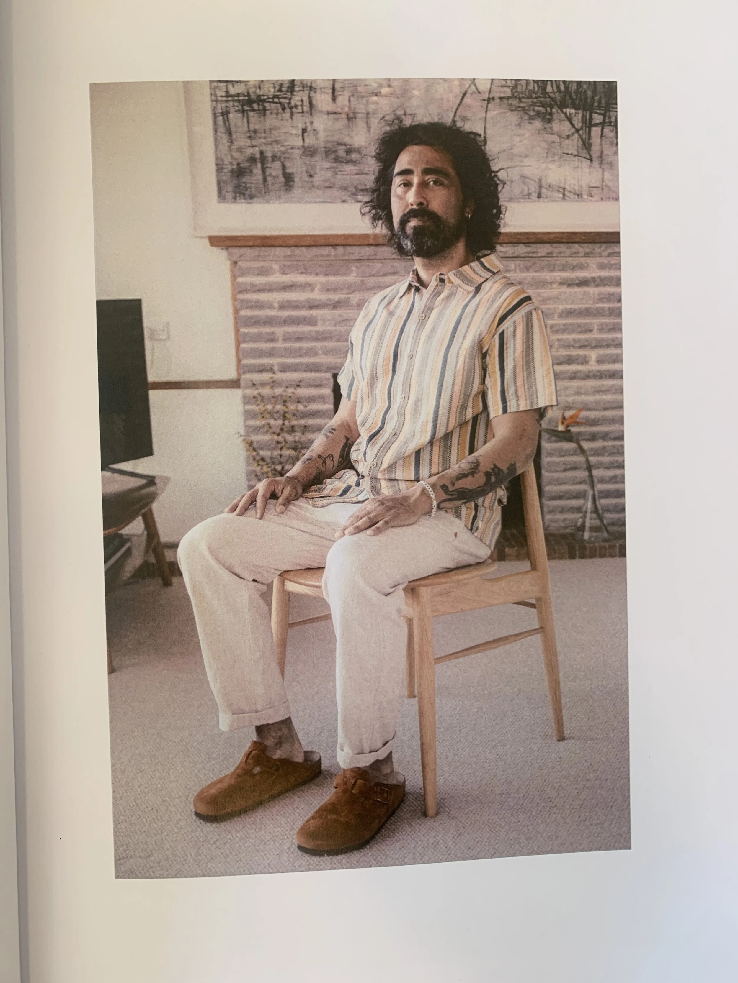 A man siting on chair
