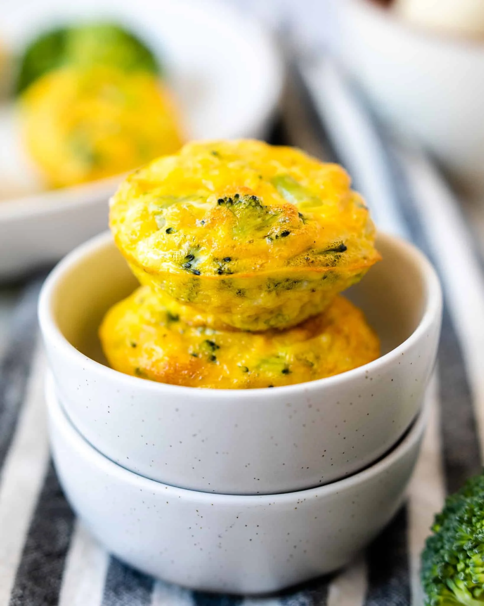 Easy Cheddar Broccoli Egg Muffins