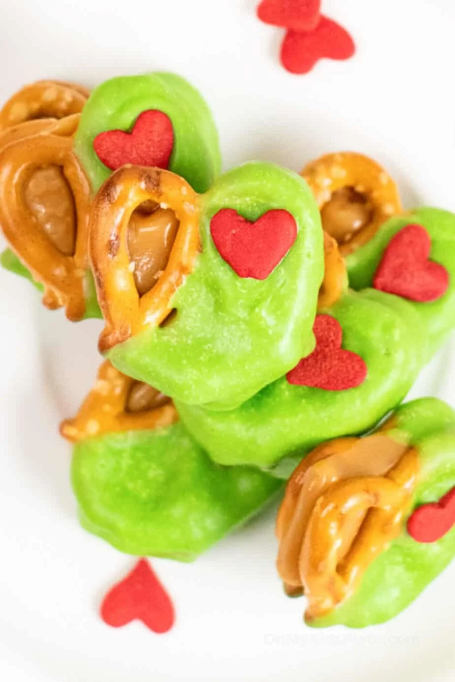 Grinch Style Pretzel Bites