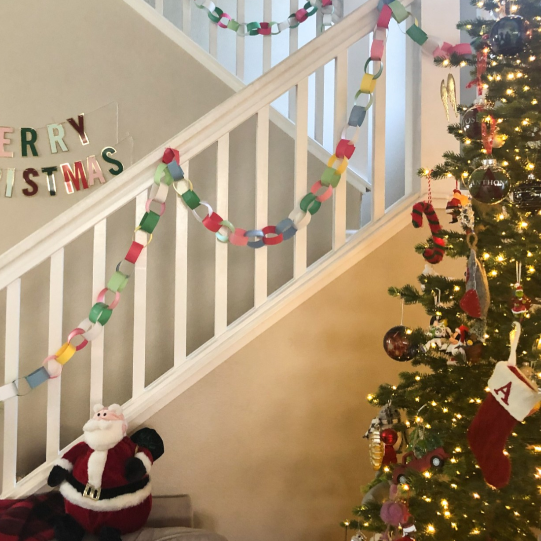 Simple 90s Inspired Christmas Crafts