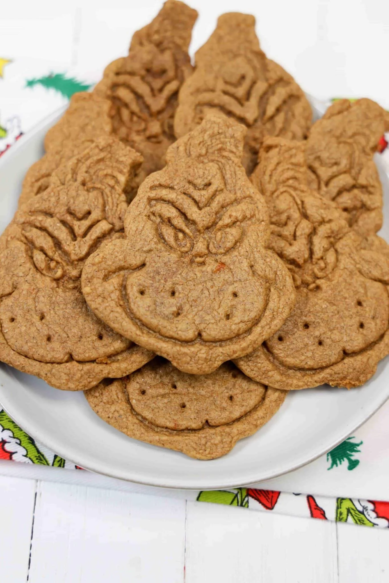 Grinch Gingerbread Cookies