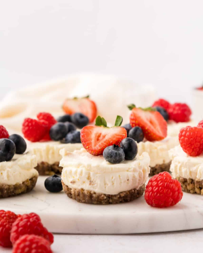 No Bake Mini Cheesecakes