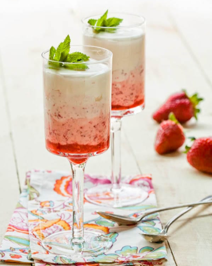 Strawberry Parfait (Strawberry Fool)