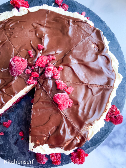 Chocolate Raspberry No-Bake Pie