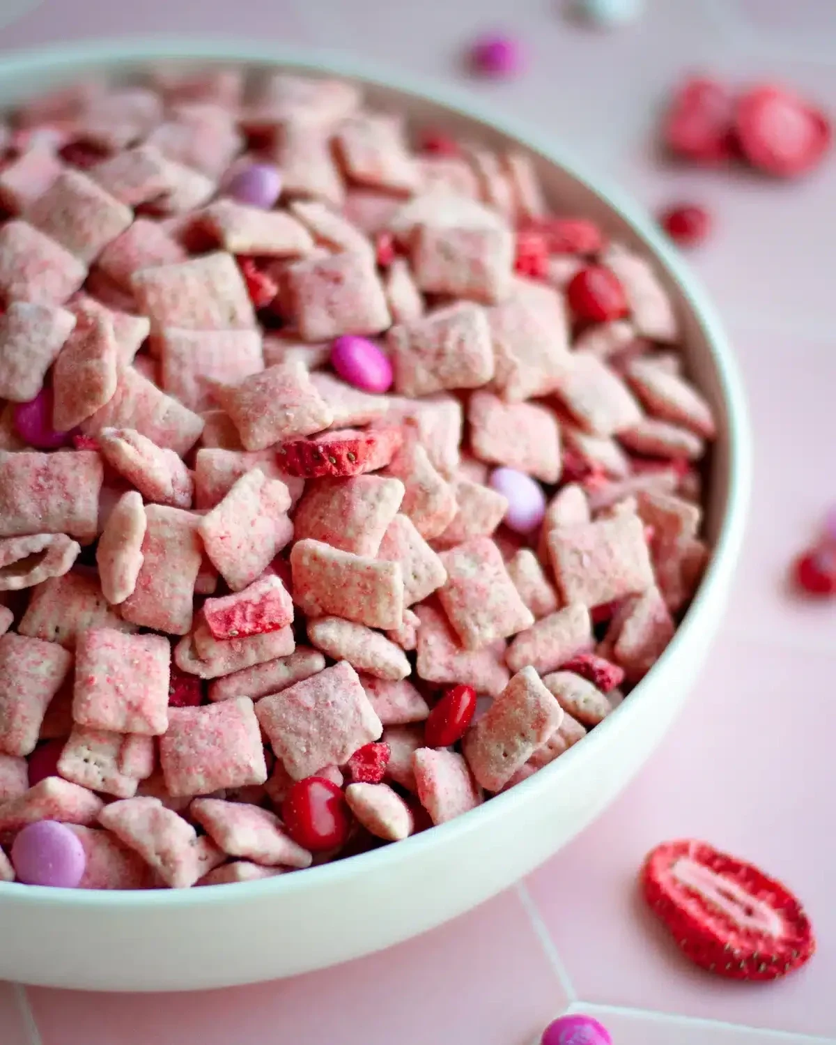 Strawberry Valentine Puppy Chow