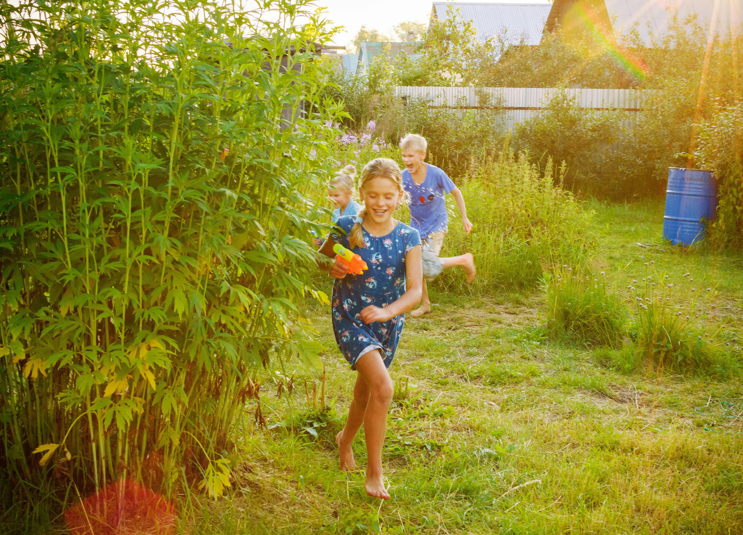 50+ Simple Ways to Bring Back a 90s Childhood in a Modern World