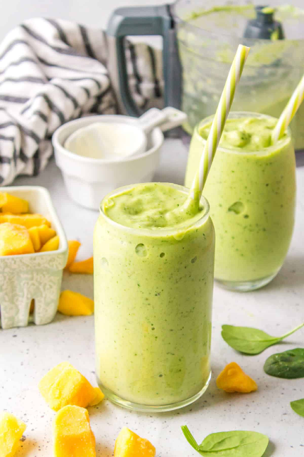 Tropical Green Smoothie