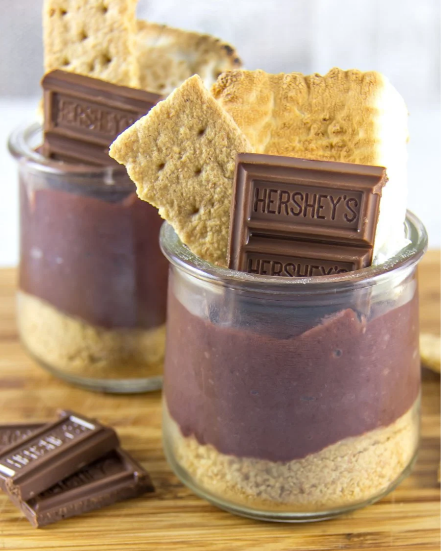 Easy Chocolate Pudding S'mores Cups