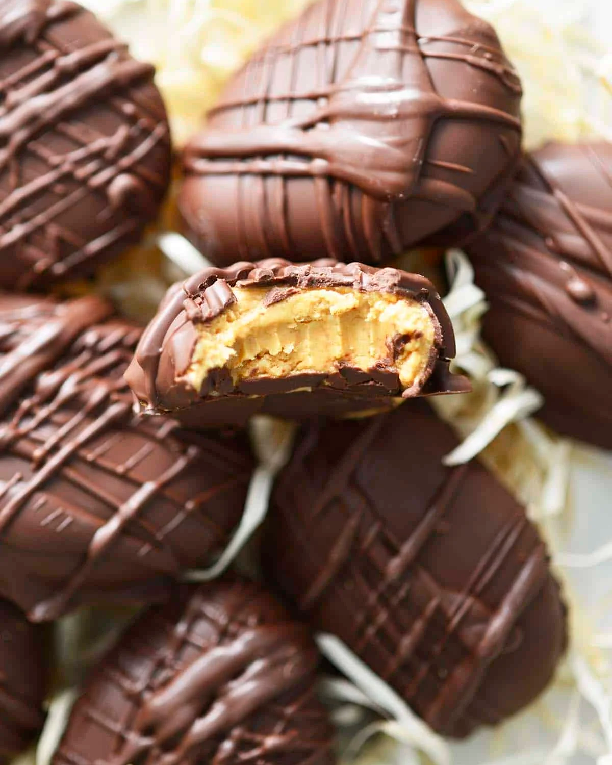Easy 3-Ingredient Peanut Butter Eggs