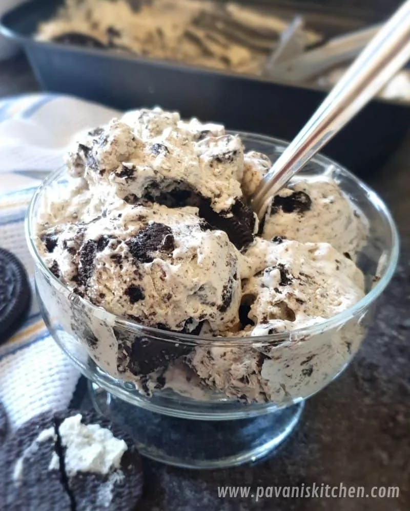 Easy Oreo Ice Cream