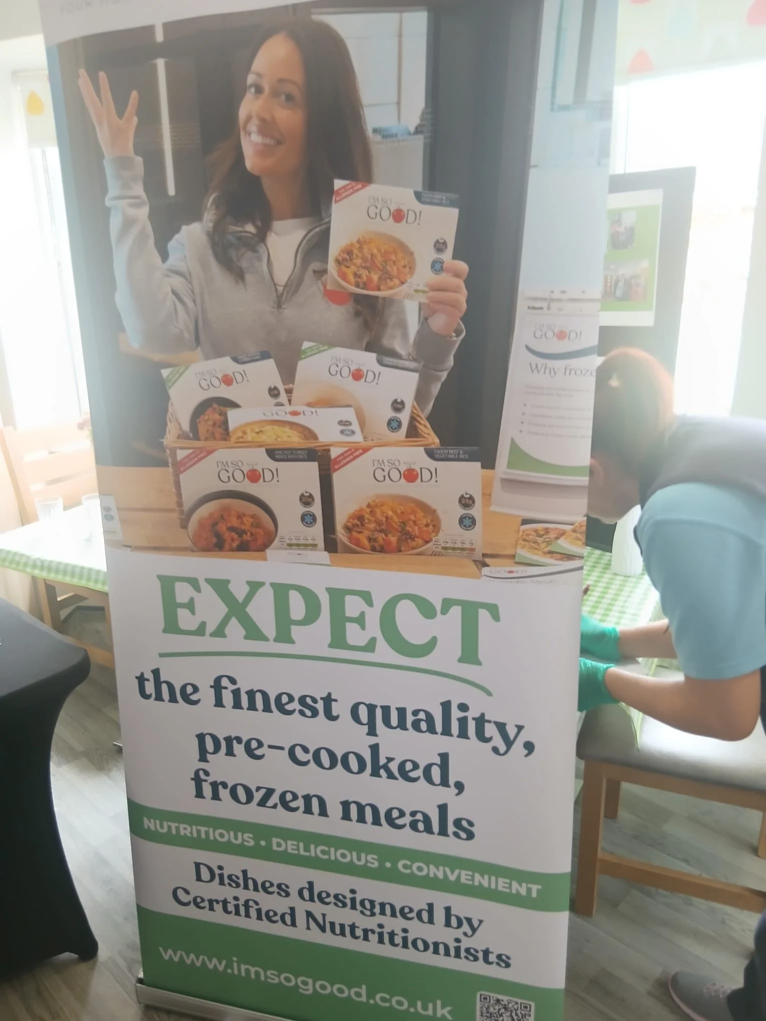 @imsogood.co.uk recently visited Hatzfeld House so staff and residents could enjoy sampling meals for their future menu! It was lovely to see Emily back at Hatzfeld 🫑🫒