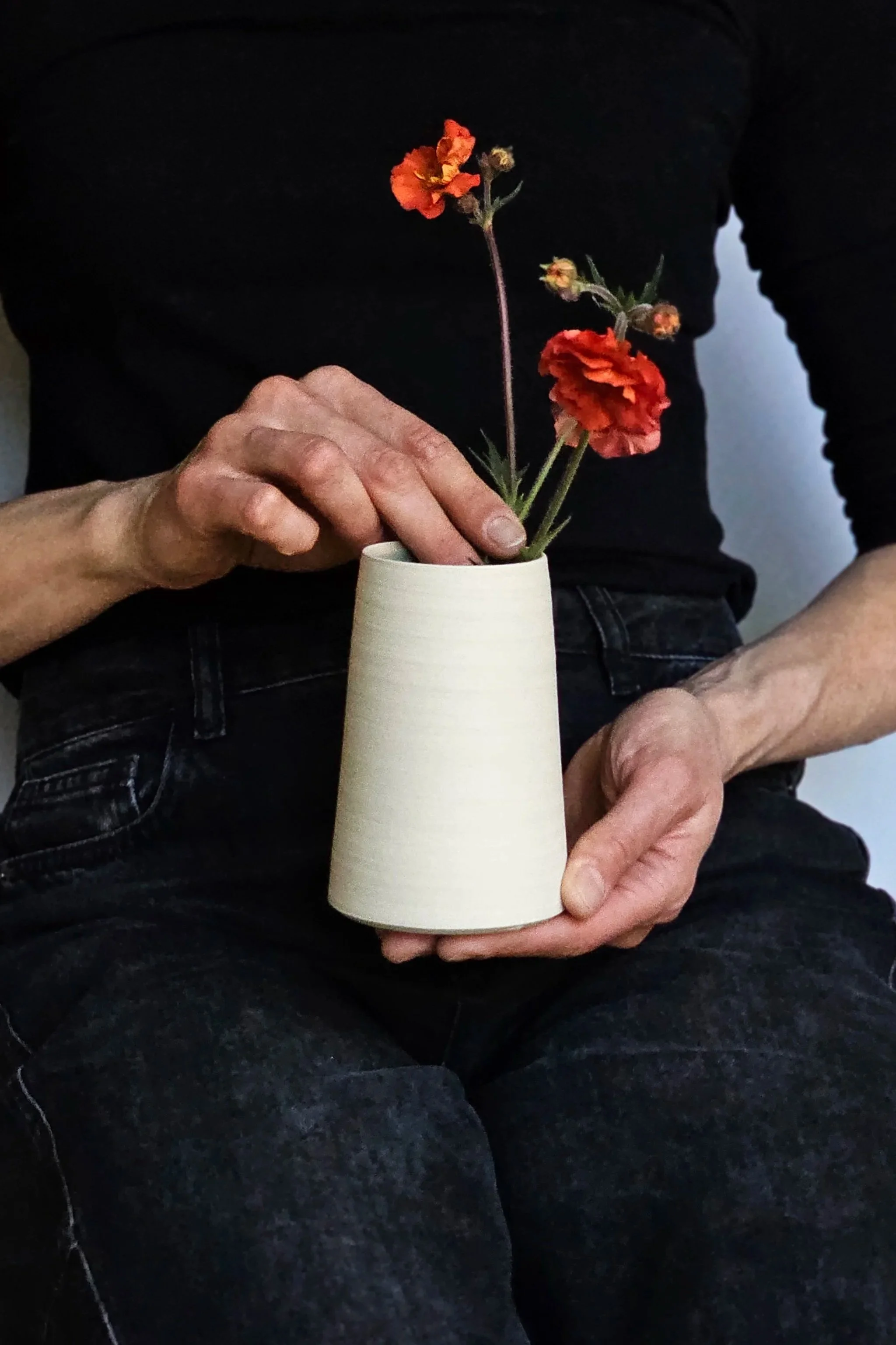 Short tapered pot/vase - Almost Celadon