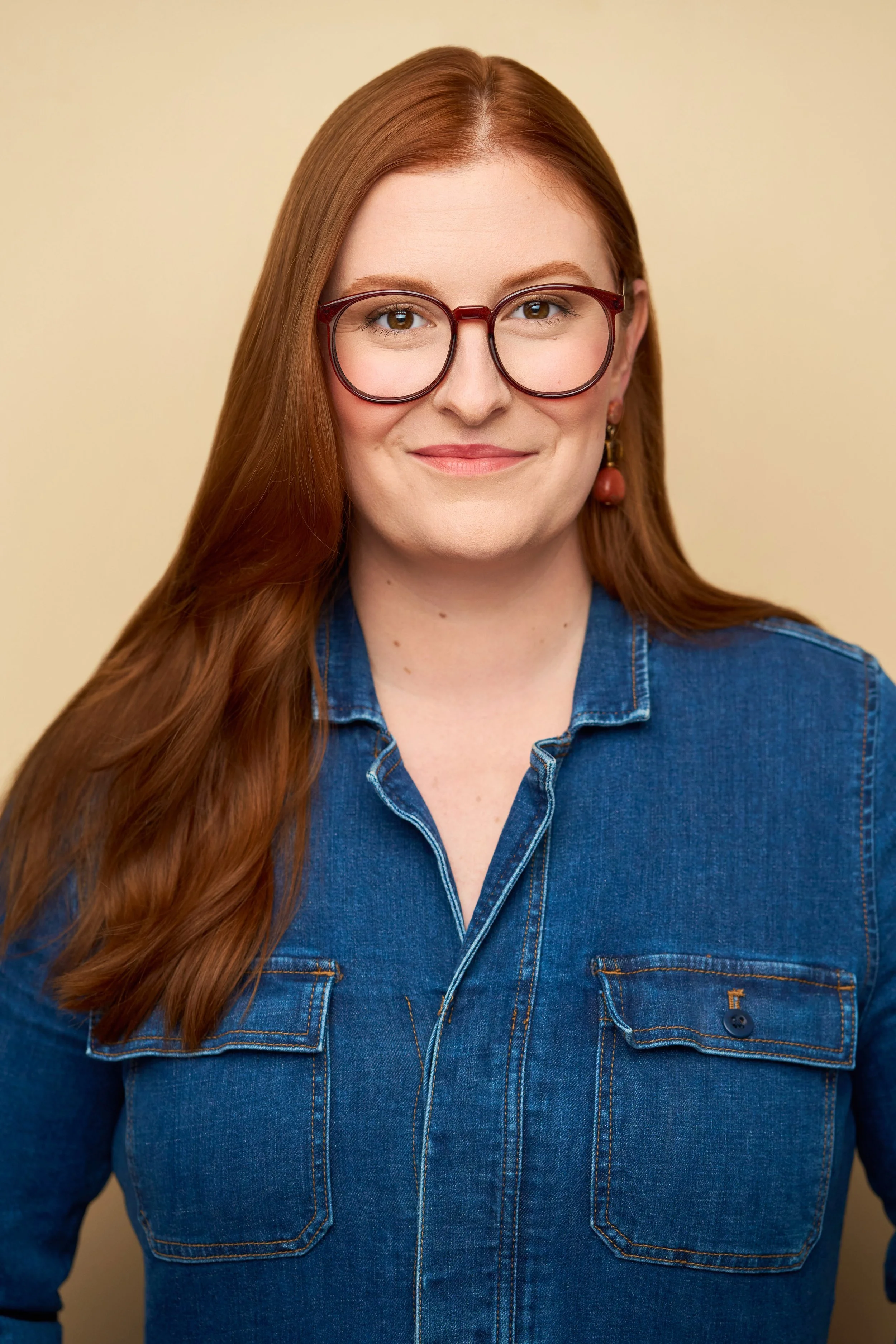 Resume amp Headshots Kayla Ryan - Kayla Ryan Walsh Denim Headshot 