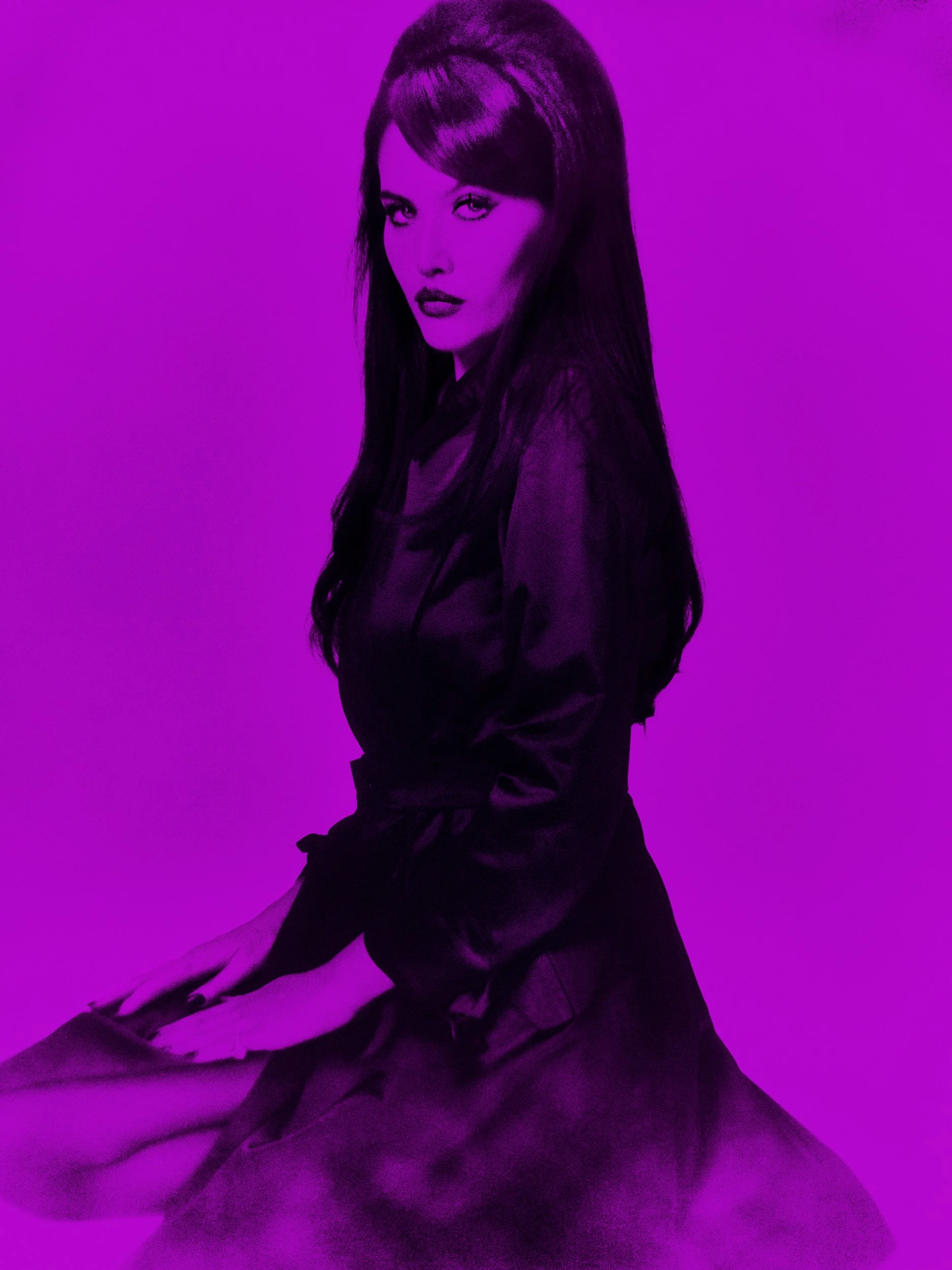 Sienna_Spiro_Billboard_Shot_4_040_Violet.jpg