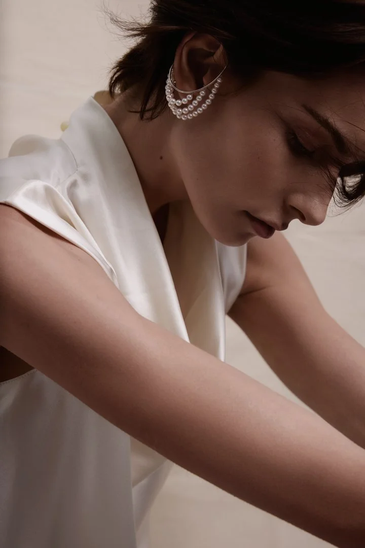 High Jewellery_Silhouette_SS261847Web.jpg