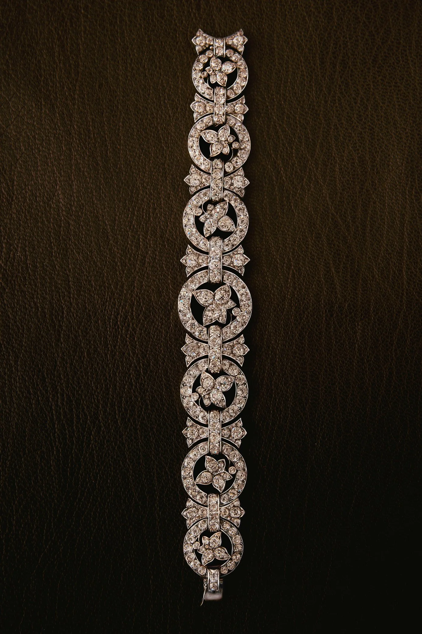Bonhams_Finer Things_Oct25_Shot_08_039Web.jpg