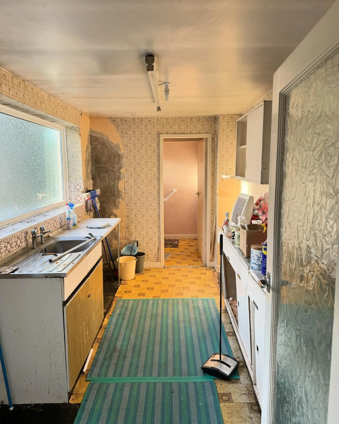 Hello everyone! How we all doing? 

Things have been crazy this end! Balancing a full scale renovation project, my interior design clients and family life is no joke. But I wouldn&rsquo;t change it 😃

Today was day 19 of work on the house renovation