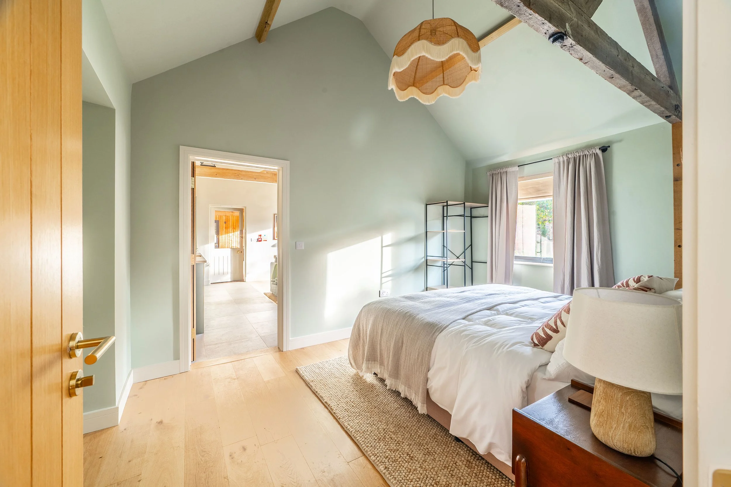 West-stables-bedroom.jpg