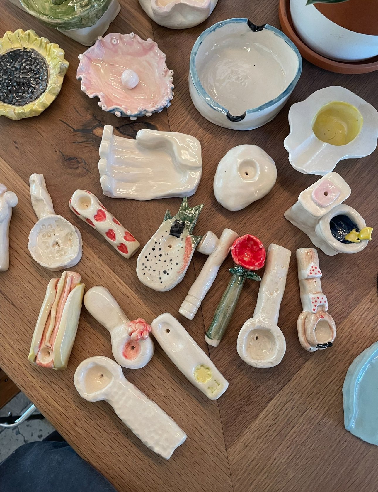 Pipe and Ashtrays