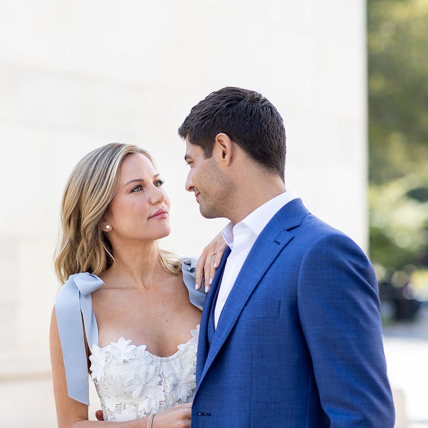 Chelsea and Andrew infused late summer NYC with such charm! Every detail cultivating their love story 🥂

Host: @makeprettyworkshop @mollymccauley_photo
Styling: @agency8bridalstylist @lizzypolden
Video: @loyerfilms
Photo Assist: @clairenicolephotogr