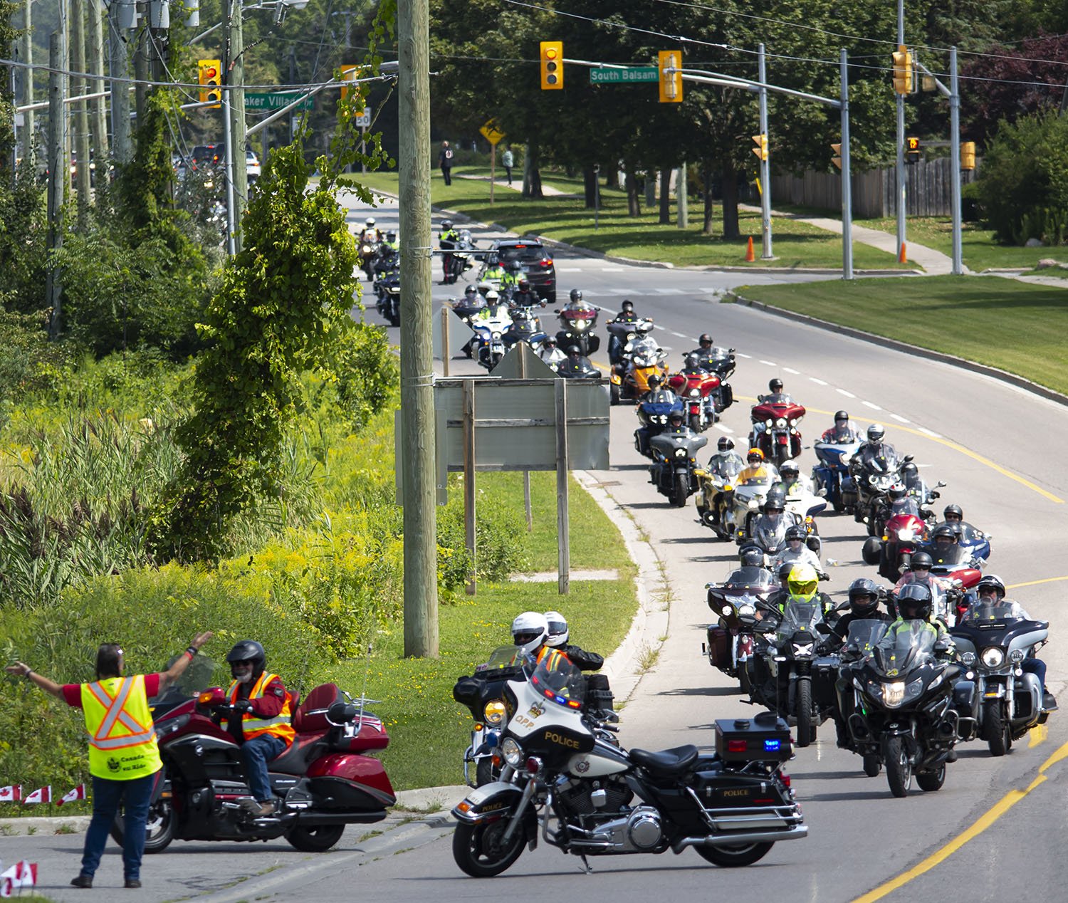 Bikers flood downtown Uxbridge for good cause