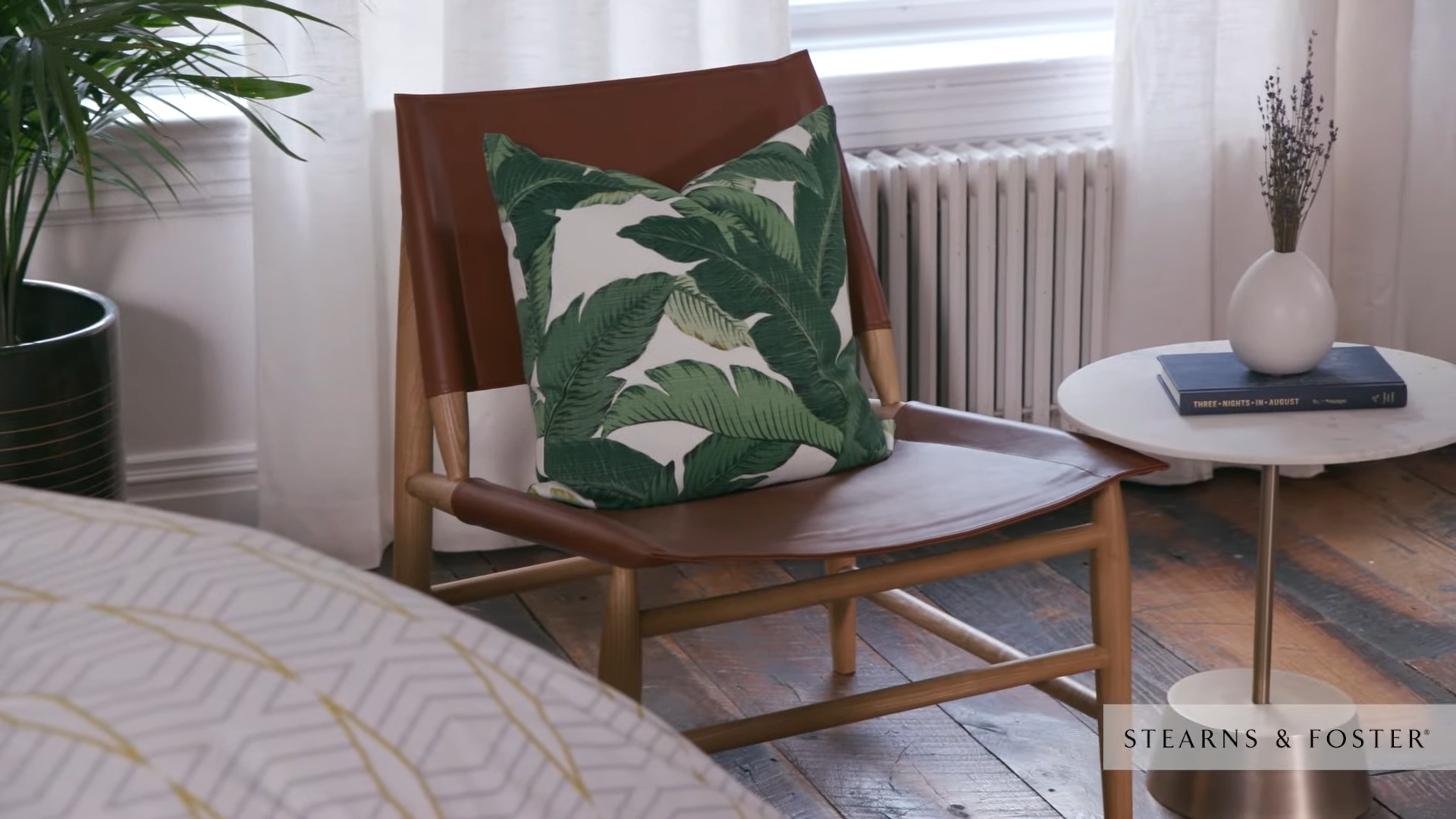 Bedroom Reaveal #2_ Mid Century, 30s 0-24 screenshot.png
