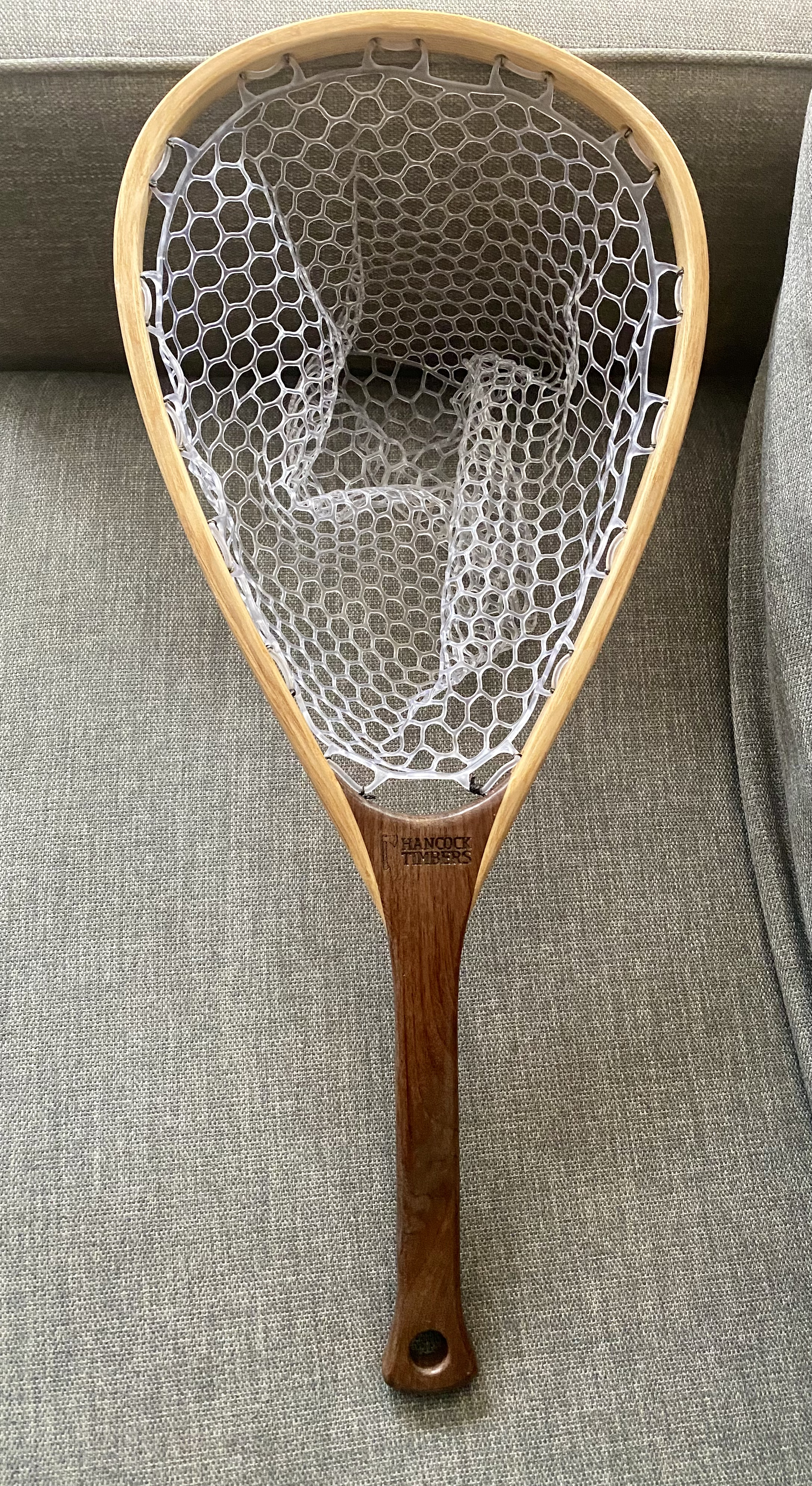 Compact backpack fly fishing net made from solid hardwood